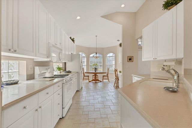 6547 OAKLAND HILLS DRIVE, Lakewood Ranch, FL 34202