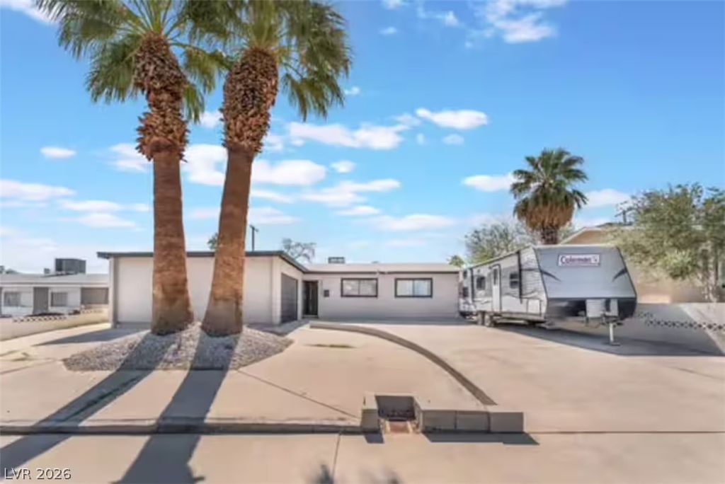 3101 Kings Way, Las Vegas, NV 89102 — exterior