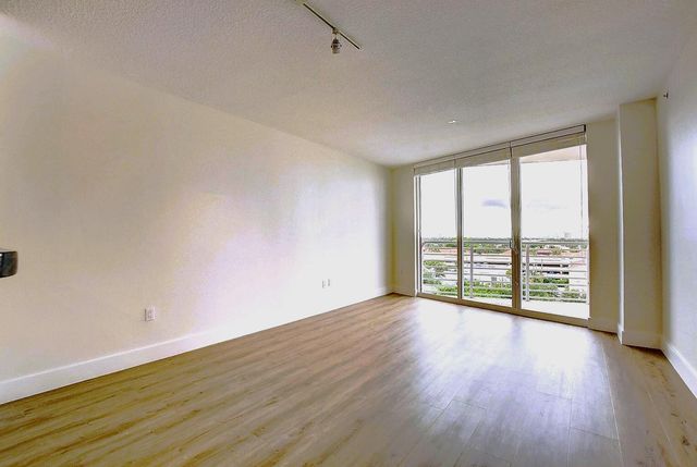 1551 N Flagler Drive, West Palm Beach, FL 33401