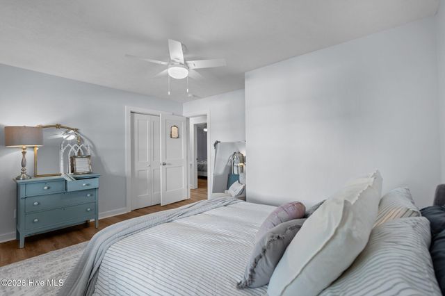 360 Fontanel Lake Drive, Burgaw, NC 28425