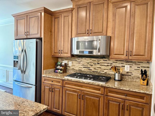 4090 GLENDALE WAY, Fairfax, VA 22030