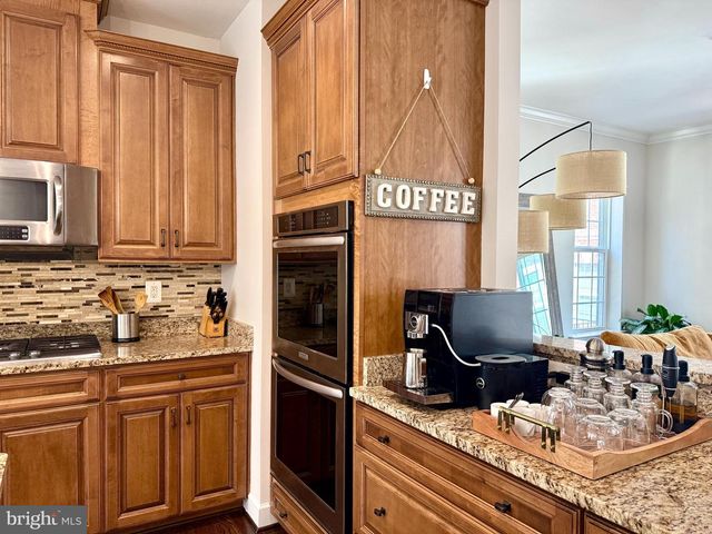 4090 GLENDALE WAY, Fairfax, VA 22030