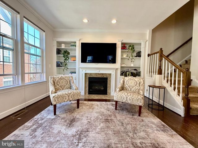 4090 GLENDALE WAY, Fairfax, VA 22030