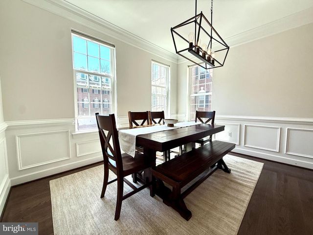 4090 GLENDALE WAY, Fairfax, VA 22030