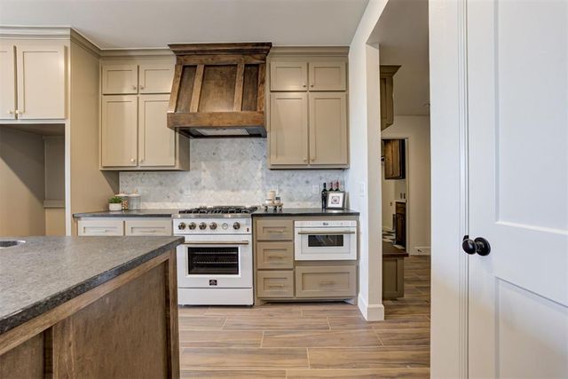 9220 NW 123rd Street, Oklahoma City, OK 73099