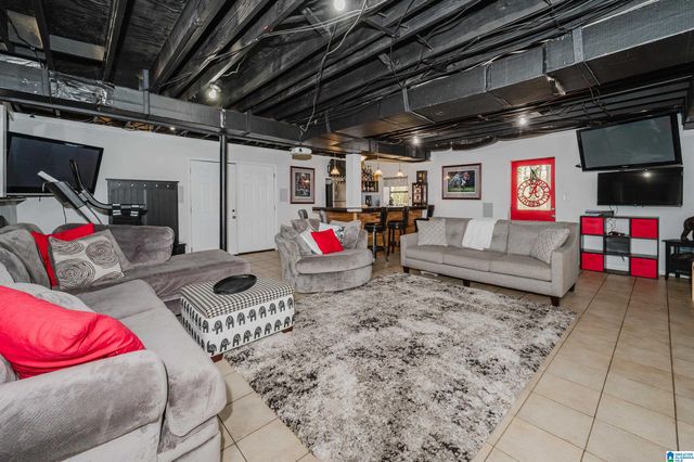 2177 MYRTLEWOOD DRIVE, Hoover, AL 35216