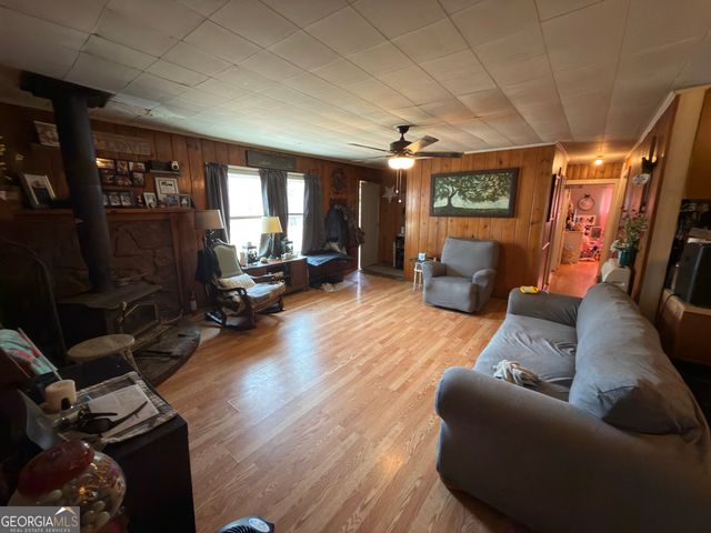 1271 & 1297 E Boggs Mountain Road, Tiger, GA 30576