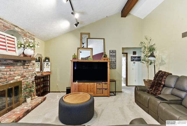 7605 Gertrude Street, La Vista, NE 68128