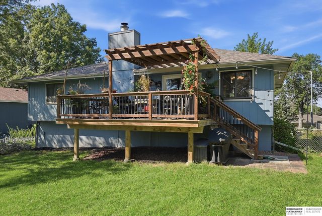 7605 Gertrude Street, La Vista, NE 68128
