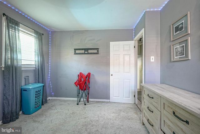 34 ASH AVE, West Deptford, NJ 08096