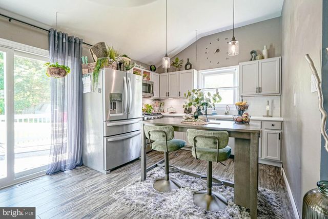 34 ASH AVE, West Deptford, NJ 08096