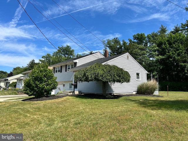 34 ASH AVE, West Deptford, NJ 08096