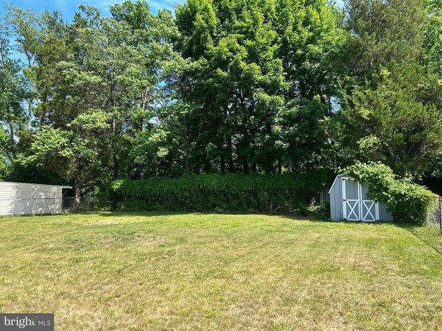 34 ASH AVE, West Deptford, NJ 08096