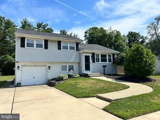 34 ASH AVE, West Deptford, NJ 08096