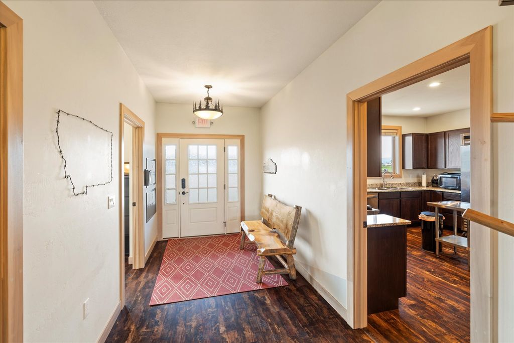 575 Eisenhower Street SE, Ronan, MT 59864 photo 13