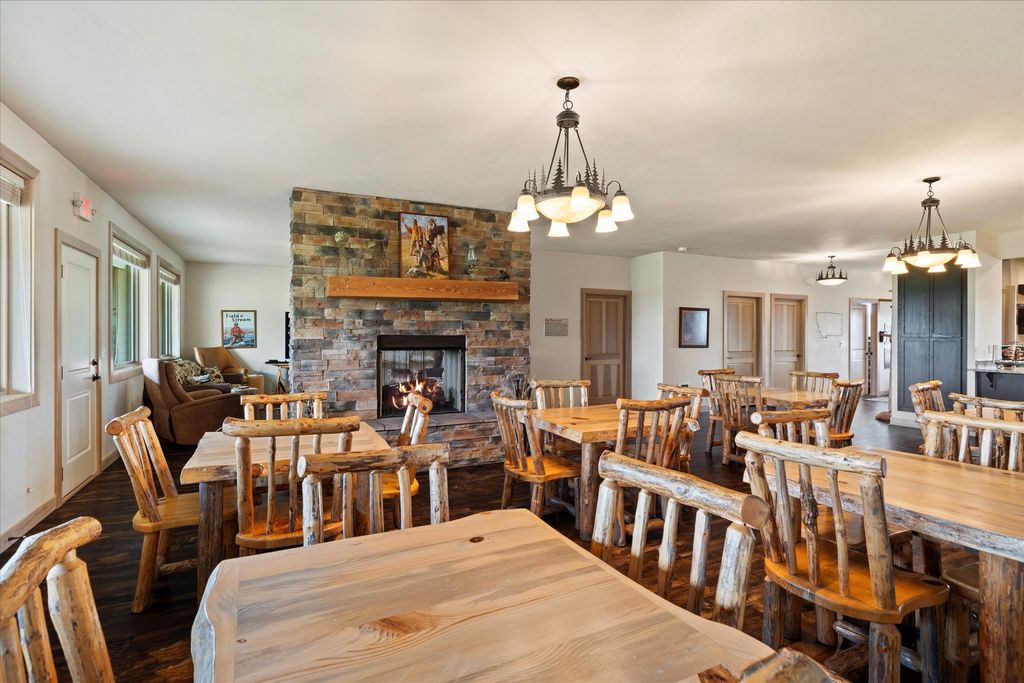 575 Eisenhower Street SE, Ronan, MT 59864 photo 6