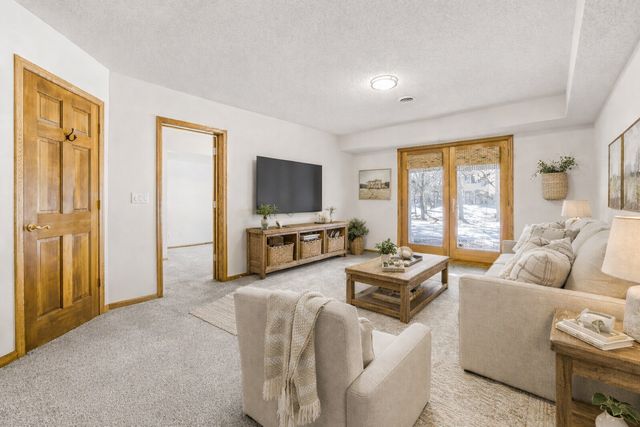 13301 Huntington Circle, Apple Valley, MN 55124