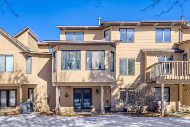 13301 Huntington Circle, Apple Valley, MN 55124