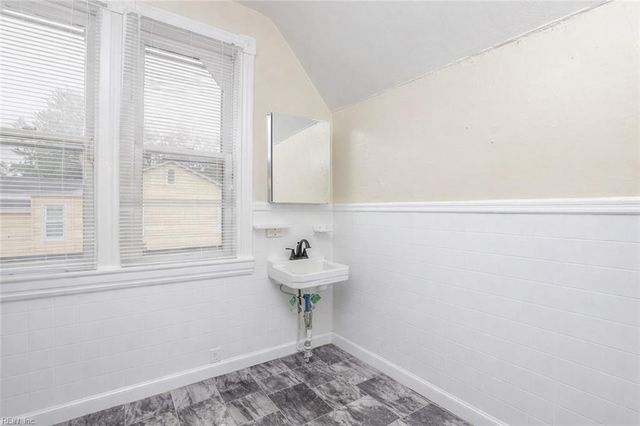 146 Florida AVE B, Portsmouth, VA 23707