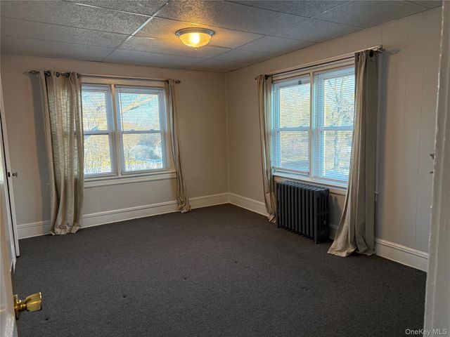 50 The Crescent D4, Babylon, NY 11702