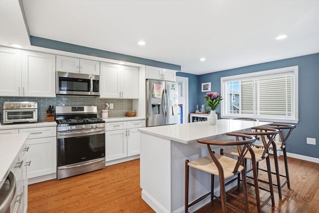 92 Undine Ave, Winthrop, MA 02152