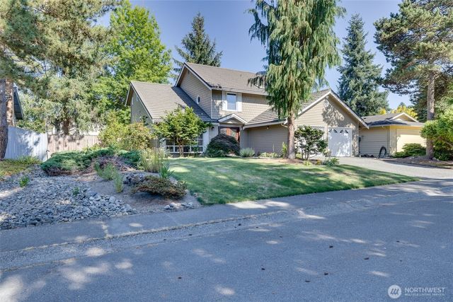 12424 106th Place NE, Kirkland, WA 98034