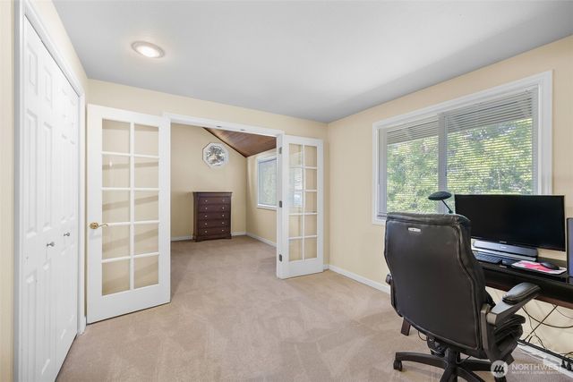 12424 106th Place NE, Kirkland, WA 98034