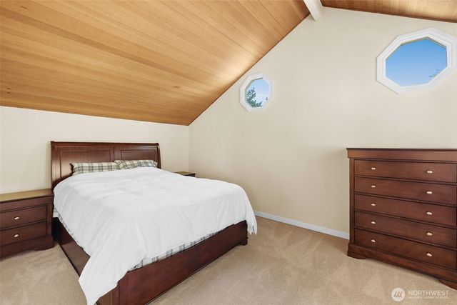 12424 106th Place NE, Kirkland, WA 98034