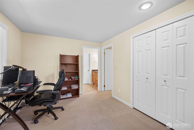 12424 106th Place NE, Kirkland, WA 98034