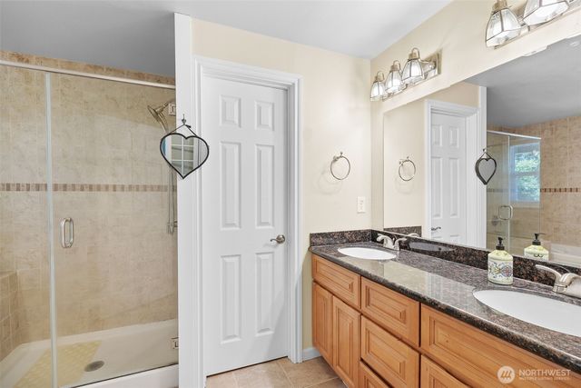 12424 106th Place NE, Kirkland, WA 98034