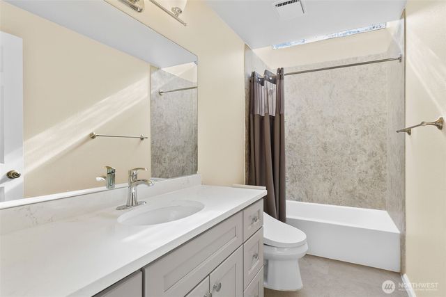 12424 106th Place NE, Kirkland, WA 98034