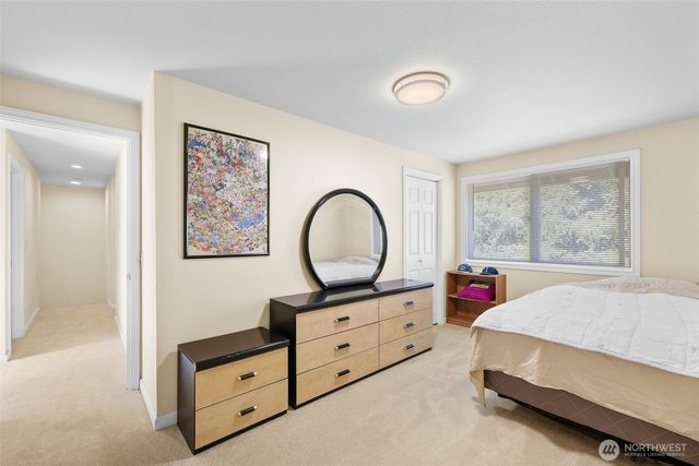 12424 106th Place NE, Kirkland, WA 98034