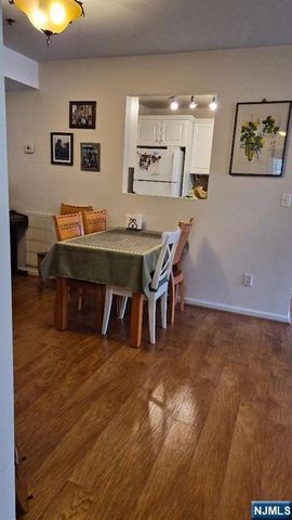 280 Grand Avenue 2B, Palisades Park, NJ 07650