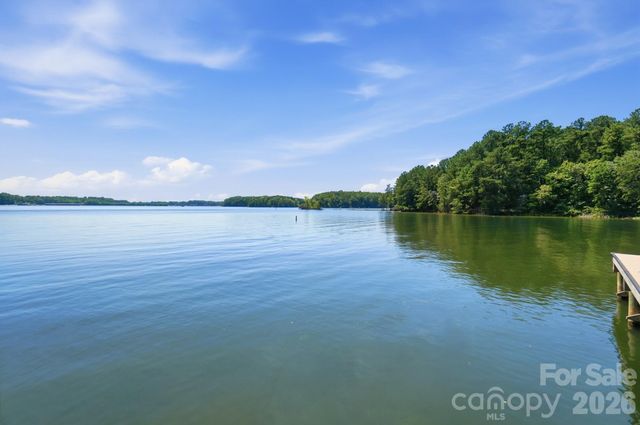 9265 Belle Pines Court, Sherrills Ford, NC 28673