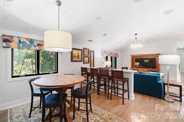 9265 Belle Pines Court, Sherrills Ford, NC 28673