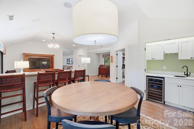 9265 Belle Pines Court, Sherrills Ford, NC 28673