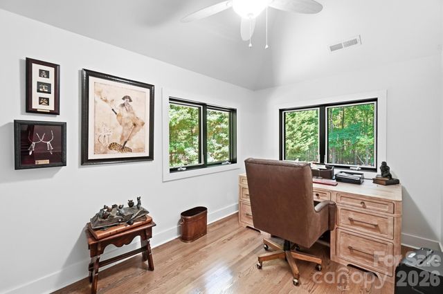 9265 Belle Pines Court, Sherrills Ford, NC 28673