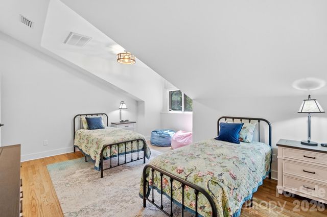 9265 Belle Pines Court, Sherrills Ford, NC 28673