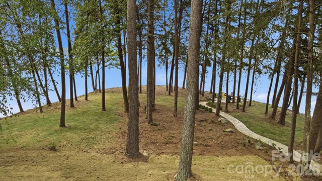 9265 Belle Pines Court, Sherrills Ford, NC 28673