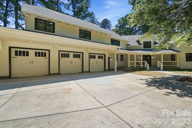 9265 Belle Pines Court, Sherrills Ford, NC 28673