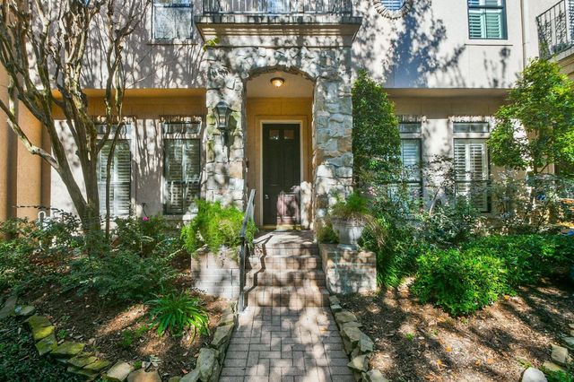 3326 Memorial Crest Boulevard, Houston, TX 77007