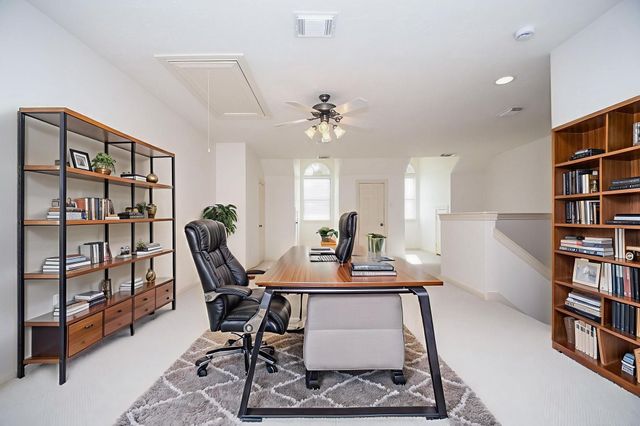 3326 Memorial Crest Boulevard, Houston, TX 77007