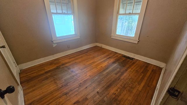 2388 Cambridge Avenue, North Charleston, SC 29405