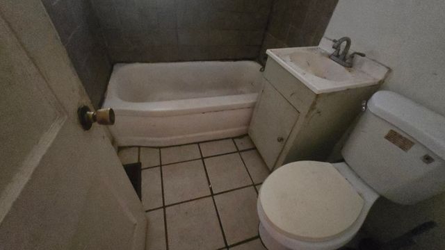 2388 Cambridge Avenue, North Charleston, SC 29405