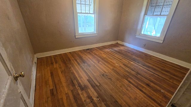 2388 Cambridge Avenue, North Charleston, SC 29405