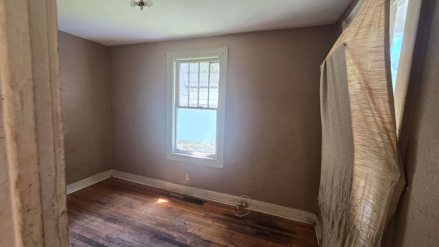 2388 Cambridge Avenue, North Charleston, SC 29405