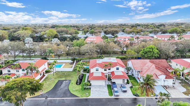 8608 Via Giula, Boca Raton, FL 33496