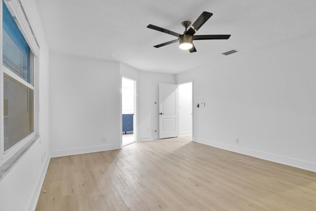 8608 Via Giula, Boca Raton, FL 33496