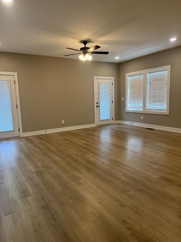 1121 Lawrence Ave Unit 7, Madison, TN 37115