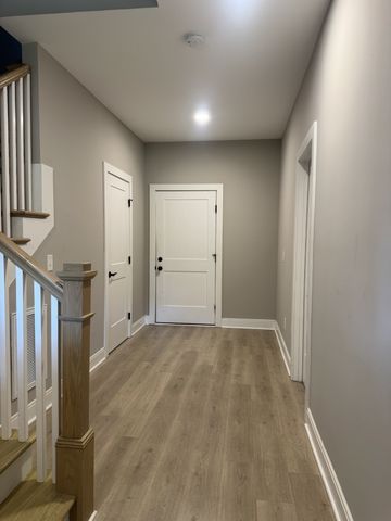 1121 Lawrence Ave Unit 7, Madison, TN 37115